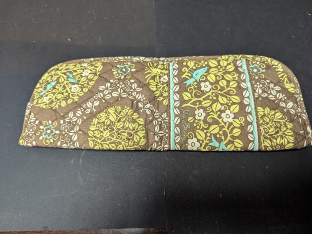 Vera Bradley Sittin in the woods Multicolor Brush Makeup Pouch bag